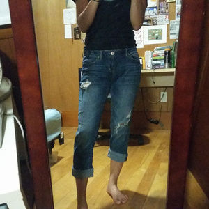 Aeropostale boyfriend-style ripped denim jeans